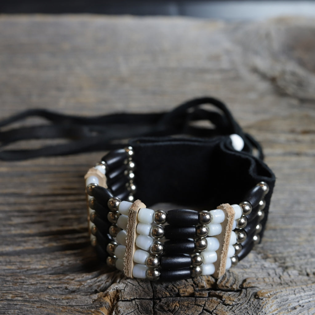 5 Row Horn Bracelet - Black & White