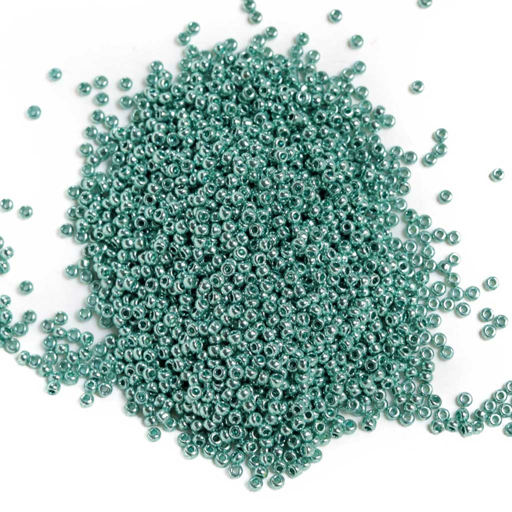 Seedbead Size 10 Opaque Dark Green – Beads and Plenty More (Calgary) Ltd